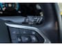 Volkswagen Golf 1.0 eTSI DSG Life Business | Navigatie | Apple Carplay | Android Auto | Stoelmassage | Stoelverwarming | Achteruitrijcamera | LED Koplampen | Cruise Control Adaptief | Parkeersensoren | Parkeerassistent