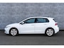 Volkswagen Golf 1.0 eTSI DSG Life Business | Navigatie | Apple Carplay | Android Auto | Stoelmassage | Stoelverwarming | Achteruitrijcamera | LED Koplampen | Cruise Control Adaptief | Parkeersensoren | Parkeerassistent