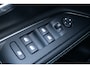 Peugeot 5008 1.2 Puretech EAT8 Allure Pack 7p Camera l Navi l Keyless l Blind