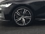 Volvo V60 T6 Recharge AWD R-Design LONG RANGE PHEV 350pk Dealer O.H. | Panodak | Camera | Harman / Kardon | Lederen Sportstoelen Memory & Verwarmd | Apple Carplay | Keyless | Stuur Verwarmd | Navigatie | DAB | 19"L.M | Plug In Hybrid |