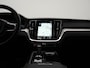 Volvo V60 T6 Recharge AWD R-Design LONG RANGE PHEV 350pk Dealer O.H. | Panodak | Camera | Harman / Kardon | Lederen Sportstoelen Memory & Verwarmd | Apple Carplay | Keyless | Stuur Verwarmd | Navigatie | DAB | 19"L.M | Plug In Hybrid |