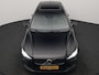 Volvo V60 T6 Recharge AWD R-Design LONG RANGE PHEV 350pk Dealer O.H. | Panodak | Camera | Harman / Kardon | Lederen Sportstoelen Memory & Verwarmd | Apple Carplay | Keyless | Stuur Verwarmd | Navigatie | DAB | 19"L.M | Plug In Hybrid |