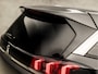 Peugeot 5008 1.2 PureTech Allure Sport 7 Persoons (APPLE CARPLAY, GROOT NAVI, 360 CAMERA, LEDER, ADAPTIVE CRUISE, SPORTSTOELEN, ELEK ACHTERKLEP, KEYLESS, GETINT GLAS, SFEERVERLICHTING, NIEUWSTAAT)