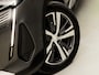 Peugeot 5008 1.2 PureTech Allure Sport 7 Persoons (APPLE CARPLAY, GROOT NAVI, 360 CAMERA, LEDER, ADAPTIVE CRUISE, SPORTSTOELEN, ELEK ACHTERKLEP, KEYLESS, GETINT GLAS, SFEERVERLICHTING, NIEUWSTAAT)