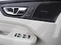 Volvo XC60 2.0 T6 Plug-in hybrid AWD Plus Bright Full LED Adaptive Cruise Control + Pilot Assist Parkeersensoren V&A+ Camera Panaroma dak