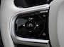 Volvo XC60 2.0 T6 Plug-in hybrid AWD Plus Bright Full LED Adaptive Cruise Control + Pilot Assist Parkeersensoren V&A+ Camera Panaroma dak