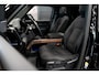 Land Rover Defender 3.0 D200 110 MHEV X-Dynamic SE *Grijs-kenteken / Panorama / Meridian / Elektr. Trekhaak / Heritage wielen*