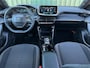 Peugeot e-2008 EV Active Pack 50 kWh Navigatie | Parkeersensoren | All Season | Carplay |
