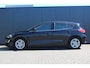 Ford Focus 1.0 EcoBoost Hybrid Trend Edition Business | Cruise | Navi | Airco | Apple carplay / Android auto | Draadloze telefoonlader | 16" LMV | Parkeersensoren voor en achter | Mistlampen voor | Isofix | Lane assist |