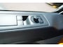 Ford E-Transit Cust. 320 L2H1 136PK Trend 65 kWh Automaat nr. V125 | Airco | Cruise | Camera | Apple CP| Trekhaak 8 STUKS