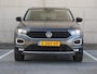 Volkswagen T-Roc 1.5 TSI Style Business 150PK DSG | Led Plus | Trekhaak | Camera | Navigatie | Stoelverarming