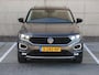 Volkswagen T-Roc 1.5 TSI Style Business 150PK DSG | Led Plus | Trekhaak | Camera | Navigatie | Stoelverarming