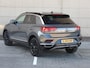 Volkswagen T-Roc 1.5 TSI Style Business 150PK DSG | Led Plus | Trekhaak | Camera | Navigatie | Stoelverarming