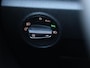 Volkswagen T-Roc 1.5 TSI Style Business 150PK DSG | Led Plus | Trekhaak | Camera | Navigatie | Stoelverarming