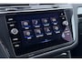 Volkswagen Tiguan 1.4 TSI eHybrid Business+ | Getint Glas | Camera | ACC | PDC V+A
