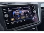 Volkswagen Tiguan 1.4 TSI eHybrid Business+ | Getint Glas | Camera | ACC | PDC V+A