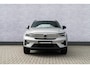 Volvo XC40 Single Motor 69 kWh Essential | Navigatie | Apple Carplay | Android Auto | Achteruitrijcamera | Parkeersensoren | Lichtmetalen Velgen 19 inch | Cruise Control | Climate Control