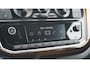 Volkswagen Up! 1.0 75pk 5Drs Automaat Special Up! Pano.Dak 17inch LM Beats Trekhaak A-Camera Cruise Control 37891km! Unieke Up!