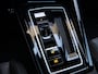 Volkswagen Golf 1.5 eHybrid GTE | 272 pk | Led Matrix | DCC | Trekhaak | Black Style | Panoramadak | Head-up display |