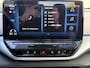 Volkswagen ID.5 Pro 77 kWh | All-in prijs incl. 12 mnd BOVAG garantie | SOH 98 % | Stoel en stuurverw.