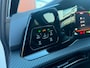 Volkswagen Golf Variant 2.0 TSI 4Motion R | VOL | Perf. | Pano | Nappa | H&K | Matrix | Memory | Trekhaak | Camera | Dealer