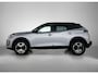 Peugeot 2008 GT Hybrid 145 e-DSC6 | Navigatie | Elektrisch Verstelbare Bestuurderstoel | Camera Voor + Achter | Stoelverwarming | Dodehoekbewaking | Adaptieve Cruise Control | Apple CarPlay/Android Auto |