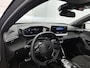 Peugeot 2008 GT Hybrid 145 e-DSC6 | Navigatie | Elektrisch Verstelbare Bestuurderstoel | Camera Voor + Achter | Stoelverwarming | Dodehoekbewaking | Adaptieve Cruise Control | Apple CarPlay/Android Auto |