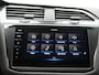 Volkswagen Tiguan 1.4 TSI eHybrid R-Line Business+ Panoramadak / Navi / Adaptive cruise / 360 graden camera / Stoelverwarming