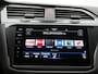 Volkswagen Tiguan 1.4 TSI eHybrid R-Line Business+ Panoramadak / Navi / Adaptive cruise / 360 graden camera / Stoelverwarming