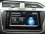 Volkswagen Tiguan 1.4 TSI eHybrid R-Line Business+ Panoramadak / Navi / Adaptive cruise / 360 graden camera / Stoelverwarming