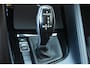 BMW X2 sDrive18i | SPORT STOELEN | 18"LMV | TREKHAAK