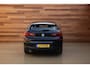 BMW X2 sDrive18i | SPORT STOELEN | 18"LMV | TREKHAAK