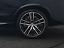 BMW X5 xDrive50e M Sport PHEV 490pk Dealer O.H. | Panodak Sky Lounge | Luchtvering | Head Up | 360 Camera | Harman / Kardon | Nappa Lederen Comfortstoelen Memory & Verwarmd | Carbon Schwarz | Apple Carplay | Keyless | Blis | 22"L.M | Plug In Hybrid |