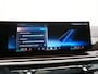 BMW X5 xDrive50e M Sport PHEV 490pk Dealer O.H. | Panodak Sky Lounge | Luchtvering | Head Up | 360 Camera | Harman / Kardon | Nappa Lederen Comfortstoelen Memory & Verwarmd | Carbon Schwarz | Apple Carplay | Keyless | Blis | 22"L.M | Plug In Hybrid |