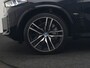 BMW X5 xDrive50e M Sport PHEV 490pk Dealer O.H. | Panodak Sky Lounge | Luchtvering | Head Up | 360 Camera | Harman / Kardon | Nappa Lederen Comfortstoelen Memory & Verwarmd | Carbon Schwarz | Apple Carplay | Keyless | Blis | 22"L.M | Plug In Hybrid |