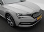 Skoda Superb Combi 1.4 TSI iV Sportline Business | Trekhaak | Camera | Stoel/Stuur Verwarming | Carplay | Navigatie | Climatronic | 19 Inch | 39.084 Km !!