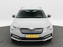 Skoda Superb Combi 1.4 TSI iV Sportline Business | Trekhaak | Camera | Stoel/Stuur Verwarming | Carplay | Navigatie | Climatronic | 19 Inch | 39.084 Km !!