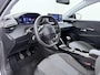 Peugeot 208 Allure 100pk | Airco | Navigatie via Apple Carplay en Android auto | Parkeersensoren achter | Cruise control