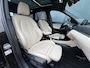 BMW X1 (f48) sDrive20i 192pk Orange Edition III 1e Eigenaar| Dealer Onderhouden | NL Auto | Trekhaak | Pano | Camera | Stoel/Stuurverwarming |