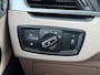 BMW X1 (f48) sDrive20i 192pk Orange Edition III 1e Eigenaar| Dealer Onderhouden | NL Auto | Trekhaak | Pano | Camera | Stoel/Stuurverwarming |