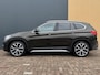 BMW X1 (f48) sDrive20i 192pk Orange Edition III 1e Eigenaar| Dealer Onderhouden | NL Auto | Trekhaak | Pano | Camera | Stoel/Stuurverwarming |