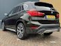 BMW X1 (f48) sDrive20i 192pk Orange Edition III 1e Eigenaar| Dealer Onderhouden | NL Auto | Trekhaak | Pano | Camera | Stoel/Stuurverwarming |