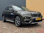 BMW X1 (f48) sDrive20i 192pk Orange Edition III 1e Eigenaar| Dealer Onderhouden | NL Auto | Trekhaak | Pano | Camera | Stoel/Stuurverwarming |