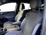 Volkswagen ID.5 Pro 77 kWh | All-in prijs incl. 12 mnd BOVAG | Afn. Trekhaak | SOH 95% | Camera | Luxe bekleding