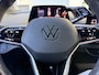 Volkswagen ID.5 Pro 77 kWh | All-in prijs incl. 12 mnd BOVAG | Afn. Trekhaak | SOH 95% | Camera | Luxe bekleding