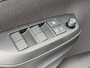 Toyota Yaris 1.5 Hybrid NIEUW VOORRAADVOORDEEL NU €23.900! NORMAAL €27.195! CAMERA CLIMA AD-CRUISE APPLE/ANDROID BLUETOOTH AD-CRUISE REGEN/LICHTSENSOR NIEUW!