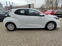 Toyota Yaris 1.5 Hybrid NIEUW VOORRAADVOORDEEL NU €23.900! NORMAAL €27.195! CAMERA CLIMA AD-CRUISE APPLE/ANDROID BLUETOOTH AD-CRUISE REGEN/LICHTSENSOR NIEUW!