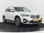 BMW X1 sDrive20i Business Edition Plus | Leder | Head-Up | Trekhaak | Stoelverwarming | Carplay | Sfeerverlichting | Full LED | Navigatie | Sportstoelen | Climate control | Parkeerhulp | Cruise control