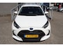 Toyota Yaris 1.5 Hybrid Active Dealeronderhouden! Orig. NL Achteruitrijcamera/Apple carplay/Adaptieve Cruise control/Lane assist/Climate control/DAB/Bluetooth