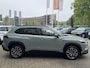 Toyota Corolla Cross 2.0 Hybrid 180 DYNAMIC NIEUW DIRECT LEVERBAAR! BLIND SPOT STOEL/STUURVERW KEYLESS 18'' LM-VELGEN APPLE/ANDROID NAVI CLIMA AD-CRUISE PARK-SENSOREN